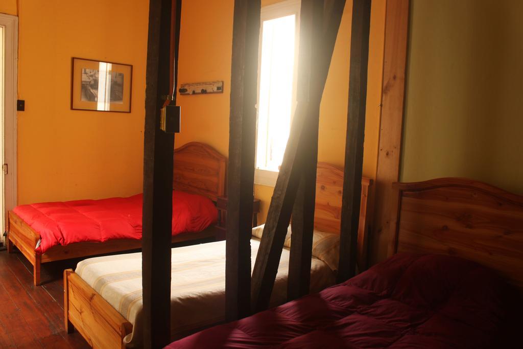 La Colombina Hostal *